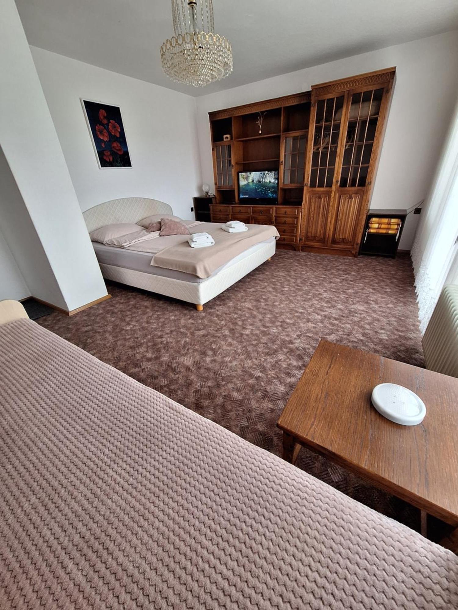 Apartmaji Mojca Krize Bagian luar foto