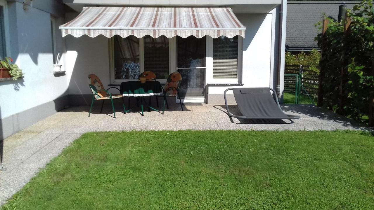 Apartmaji Mojca Krize Bagian luar foto